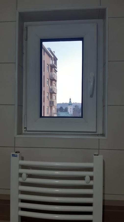 Apartamento Apartman Luna Valjevo Exterior foto